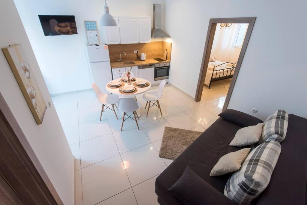 Appartement Apartman M&S 1 Kali, Otok Ugljan Extérieur photo